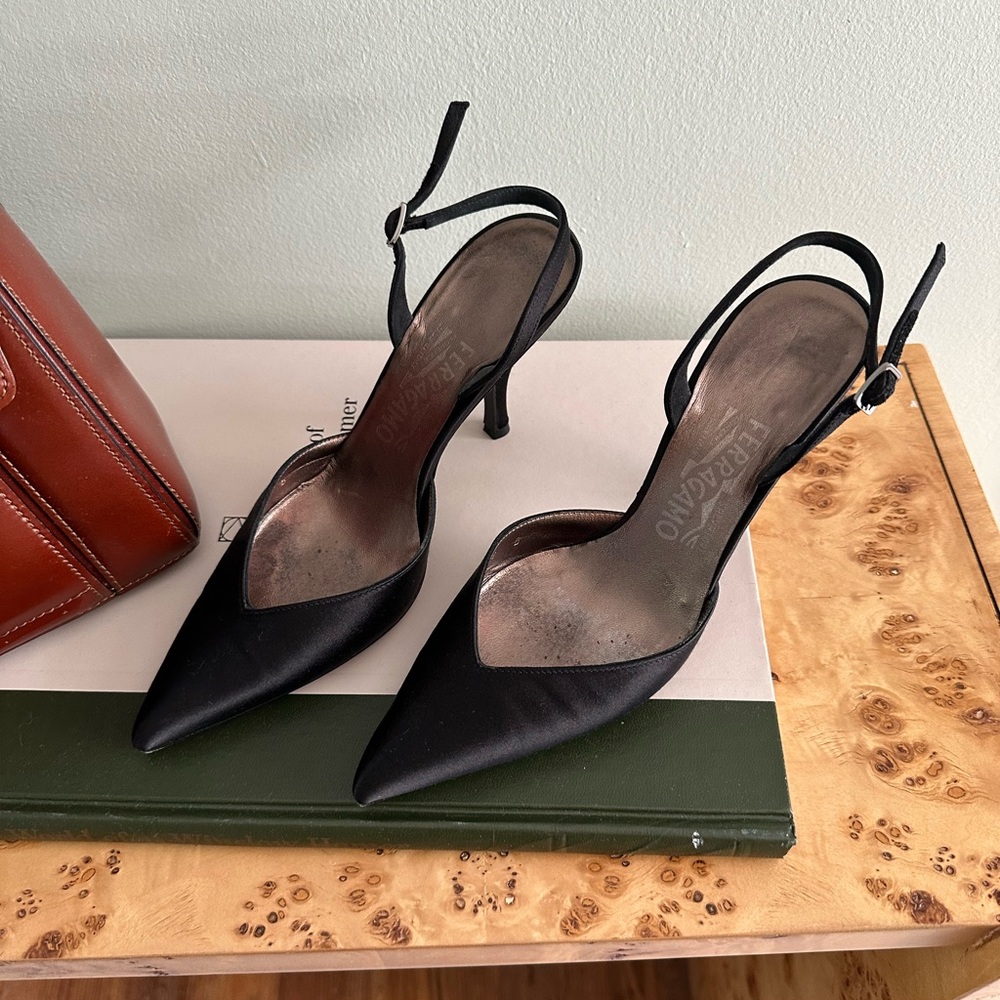 Ferragamo Kitten Heels - Picture 2 of 4